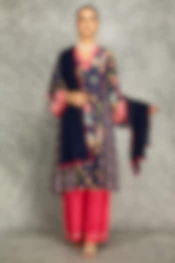 Blue Cotton Silk Digital Printed Kurta Set by Tanu Malhotra at Pernia's Pop Up Shop