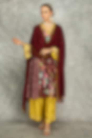 Wine Cotton Silk Digital Printed Kurta Set by Tanu Malhotra at Pernia's Pop Up Shop