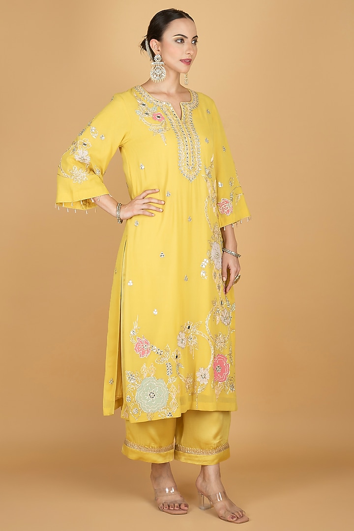 Lime Yellow Georgette Embroidered Kurta Set by Tanu Malhotra at Pernia's Pop Up Shop