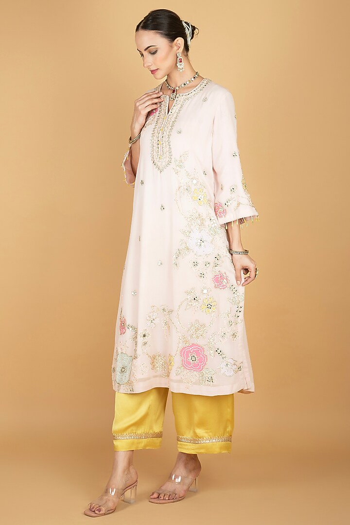 Ivory Georgette Embroidered Kurta Set by Tanu Malhotra at Pernia's Pop Up Shop