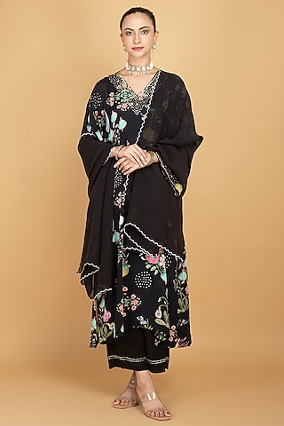 Black Crepe Floral Printed & Sequins Work Kurta Set by Tanu Malhotra