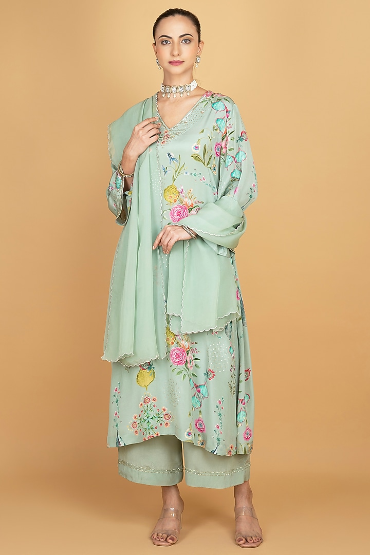 Green Crepe Floral Printed & Sequins Work Kurta Set by Tanu Malhotra at Pernia's Pop Up Shop