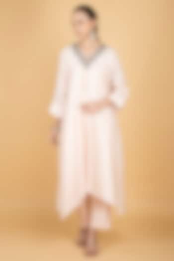 Ivory Cotton Silk Sequins Hand Embellished High-Low Kaftan Set by Tanu Malhotra at Pernia's Pop Up Shop