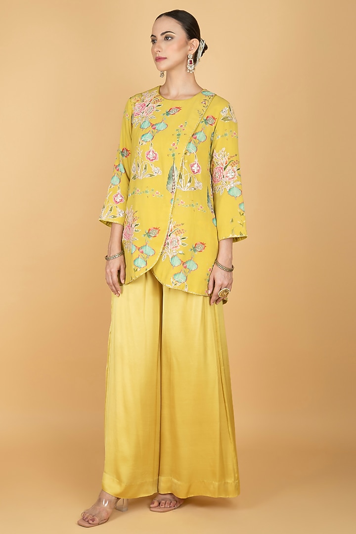 Lime Yellow Modal Silk Floral Printed & Embroidered Pant Set by Tanu Malhotra at Pernia's Pop Up Shop