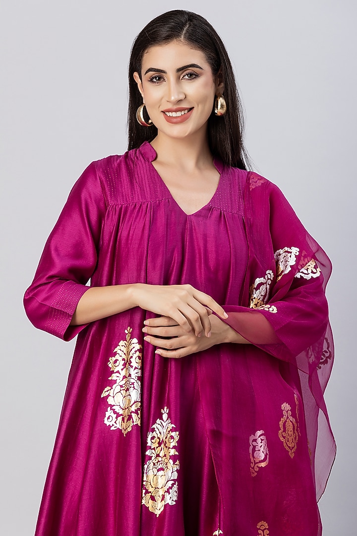 Plum Pink Chanderi Silk Foil Printed Party Wear Anarkali Set by Tanu Malhotra at Pernia's Pop Up Shop