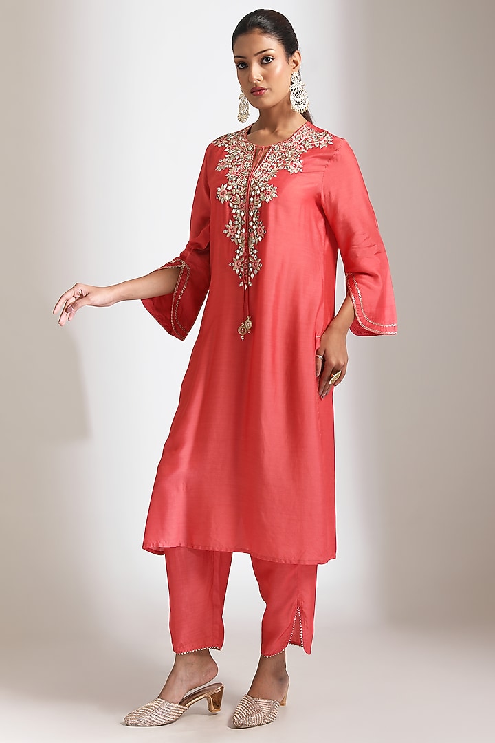 Rust Cotton Silk Embroidered Kurta Set by Tanu Malhotra at Pernia's Pop Up Shop