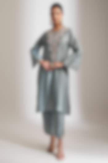 Teal Cotton Silk Embroidered Kurta Set by Tanu Malhotra at Pernia's Pop Up Shop