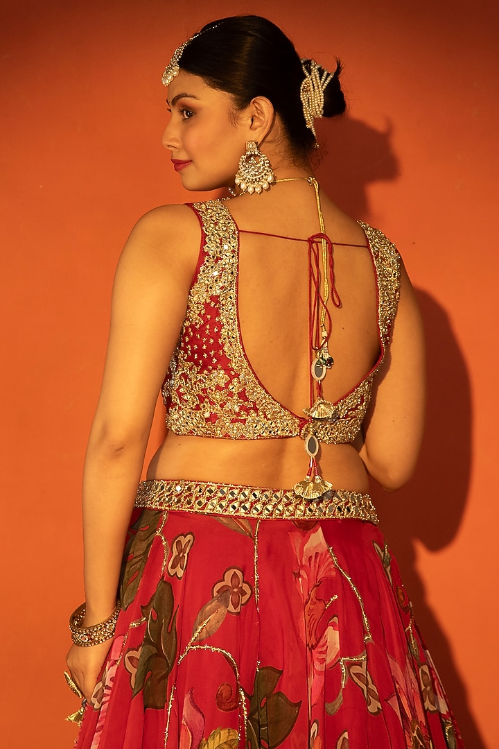Red Organza Floral Printed Wedding Lehenga Set by Tanu Malhotra at Pernia's Pop Up Shop