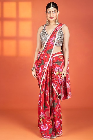 Red Crepe Floral Printed Draped Saree Set by Tanu Malhotra