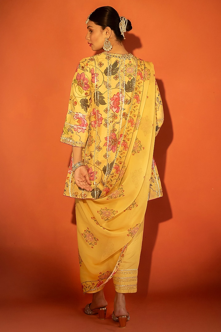 Yellow Cotton Silk Floral Printed Angrakha Set by Tanu Malhotra at Pernia's Pop Up Shop