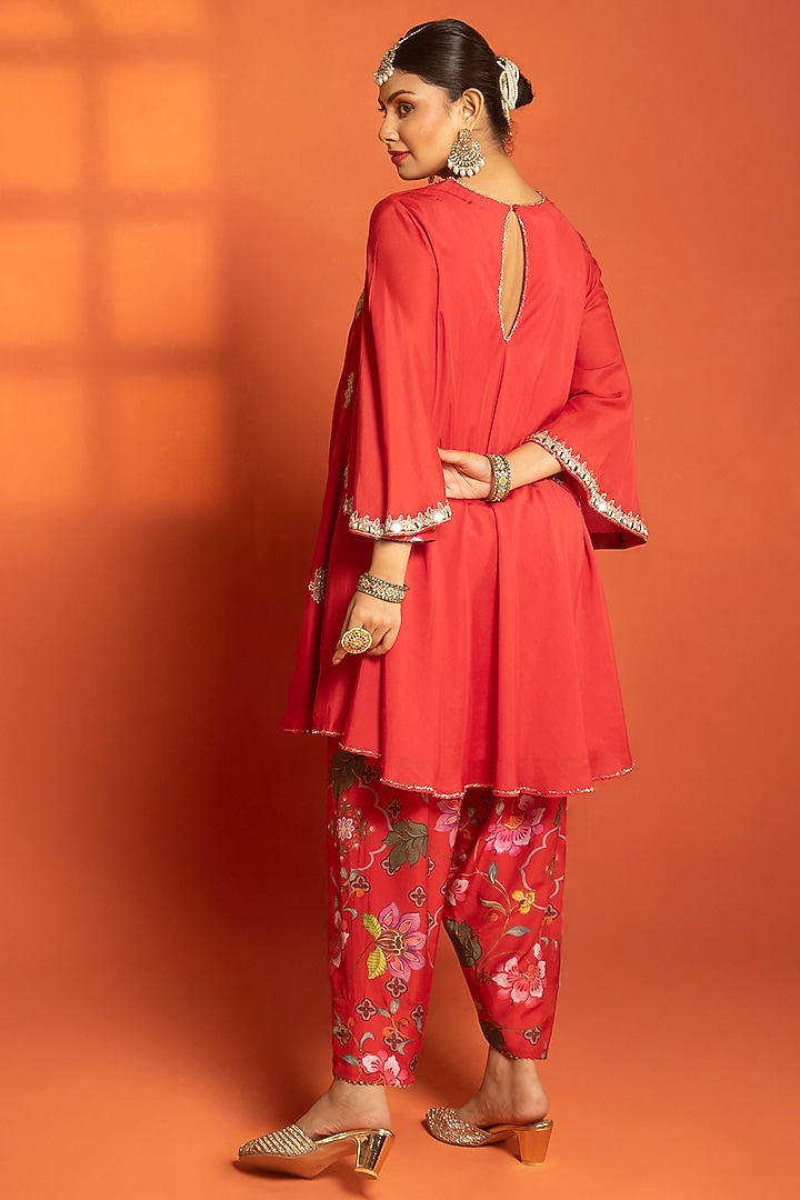 Red Cotton Silk Hand Embroidered Short Party Wear Anarkali Set by Tanu Malhotra at Pernia's Pop Up Shop
