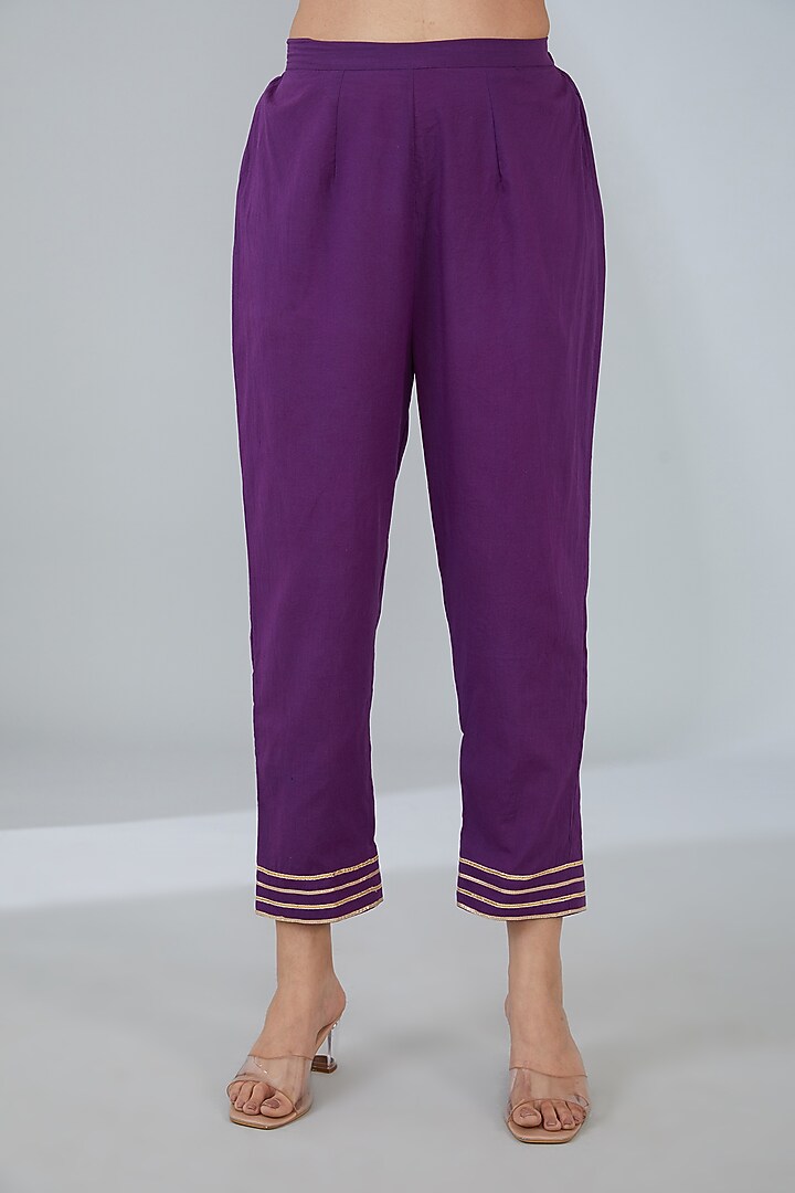 Purple Organic Cotton Hand Embroidered Kurta Set by Tanu Malhotra at Pernia's Pop Up Shop