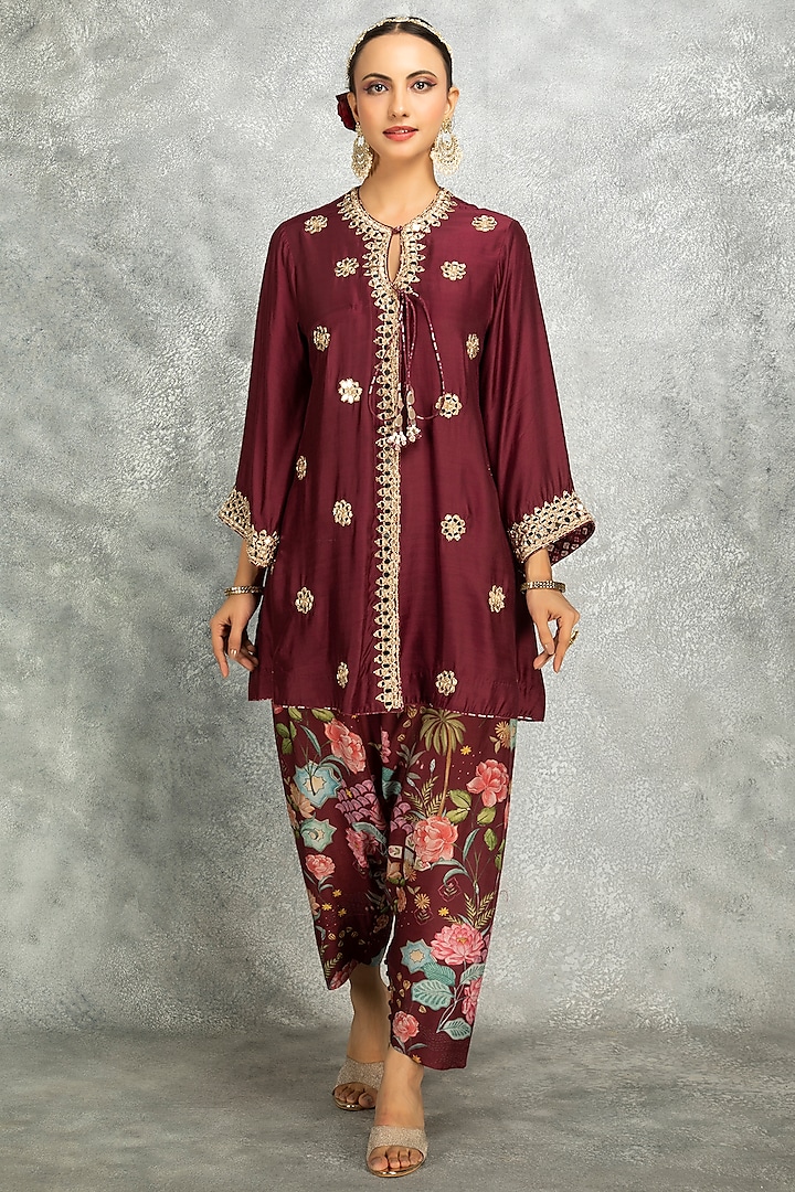 Wine Soft Cotton Silk Mirror Embroidered Angrakha Kurta Set by Tanu Malhotra at Pernia's Pop Up Shop