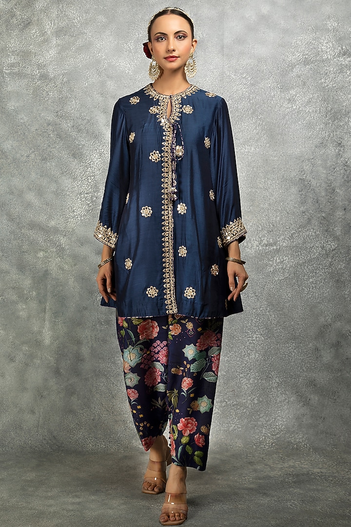 Blue Soft Cotton Silk Mirror Embroidered Angrakha Kurta Set by Tanu Malhotra at Pernia's Pop Up Shop