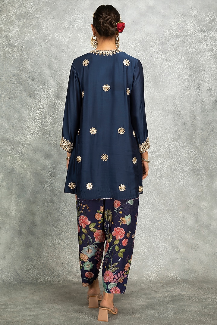 Blue Soft Cotton Silk Mirror Embroidered Angrakha Kurta Set by Tanu Malhotra at Pernia's Pop Up Shop