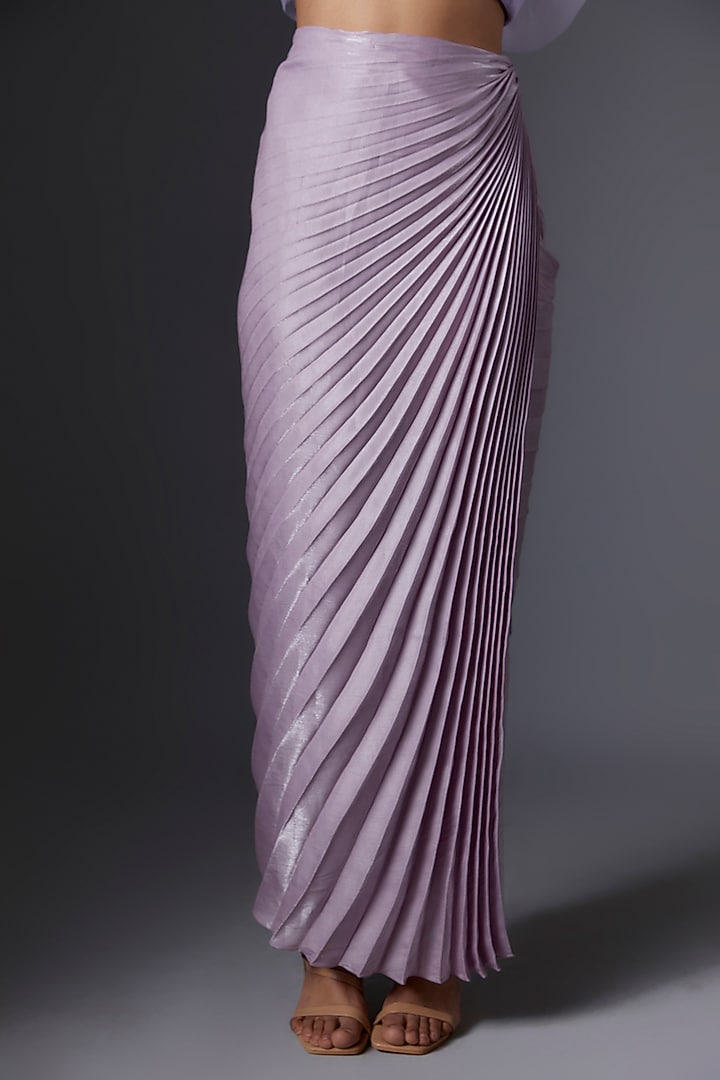 Lilac Organza & Metallic Pleated Skirt Set by Tanieya Khanuja at Pernia's Pop Up Shop