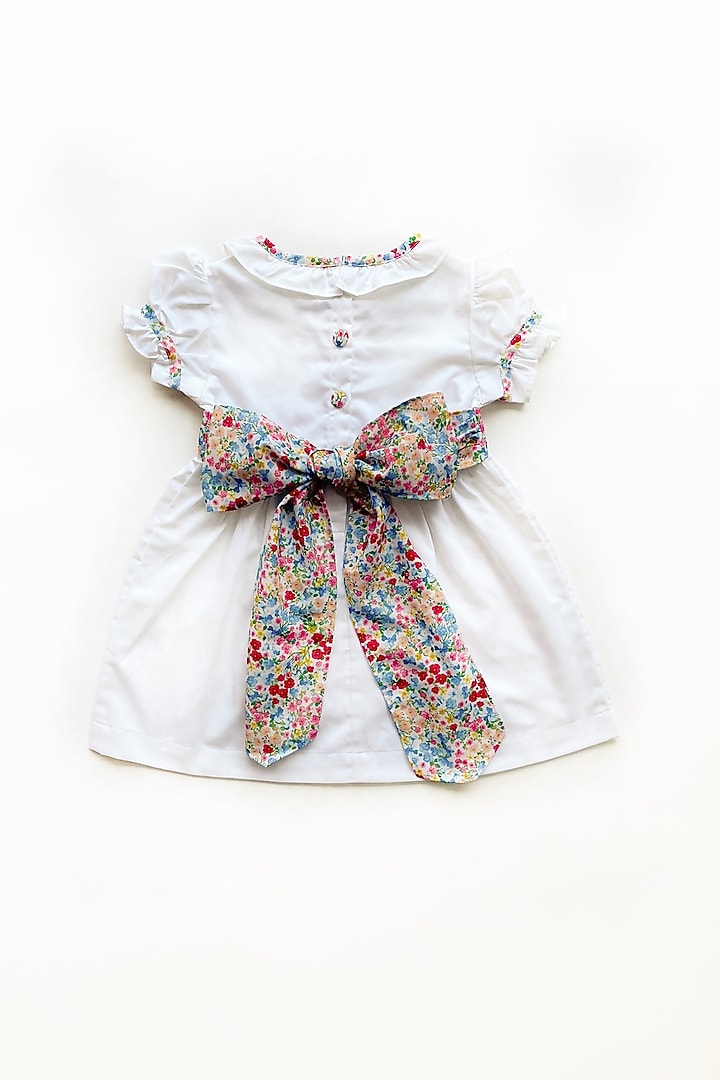 White Floral Printed Dress For Girls by Taramira at Pernia's Pop Up Shop