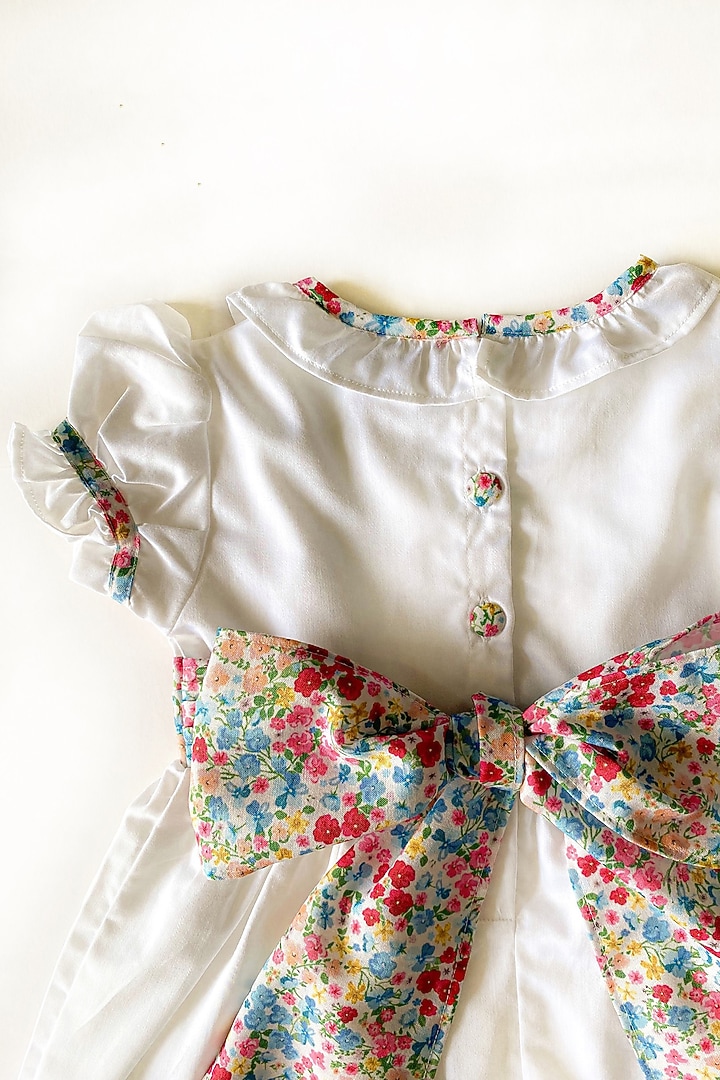 White Floral Printed Dress For Girls by Taramira at Pernia's Pop Up Shop