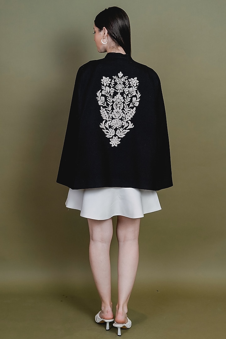 Black Embroidered & Printed Cape by Taroob at Pernia's Pop Up Shop