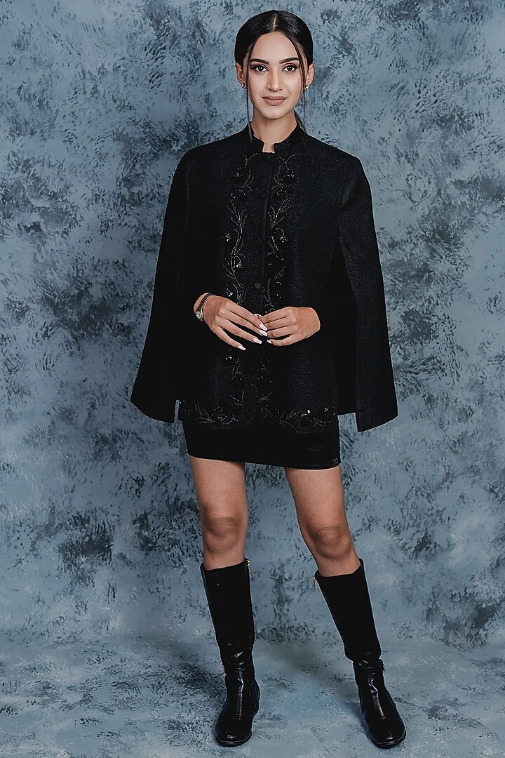 Black Embroidered & Printed Cape by Taroob at Pernia's Pop Up Shop