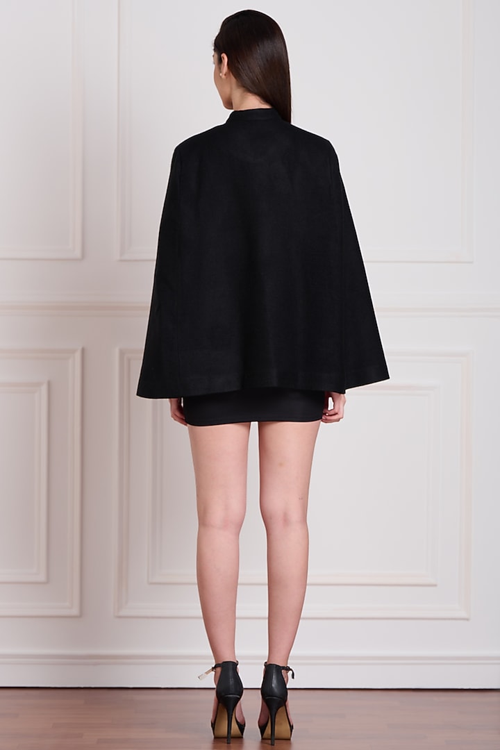 Black Embellished Cape by Taroob at Pernia's Pop Up Shop