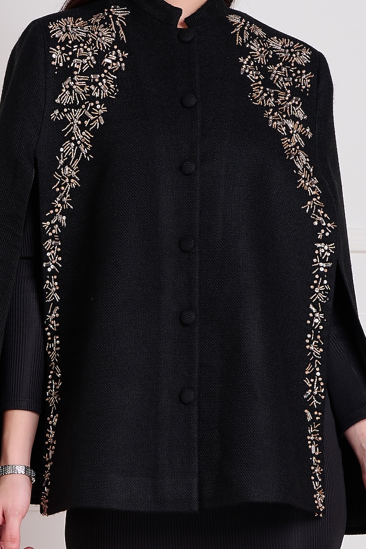 Black Embellished Cape by Taroob at Pernia's Pop Up Shop