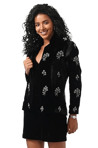 Black Pure Velvet Hand Embellished Blazer by Taroob