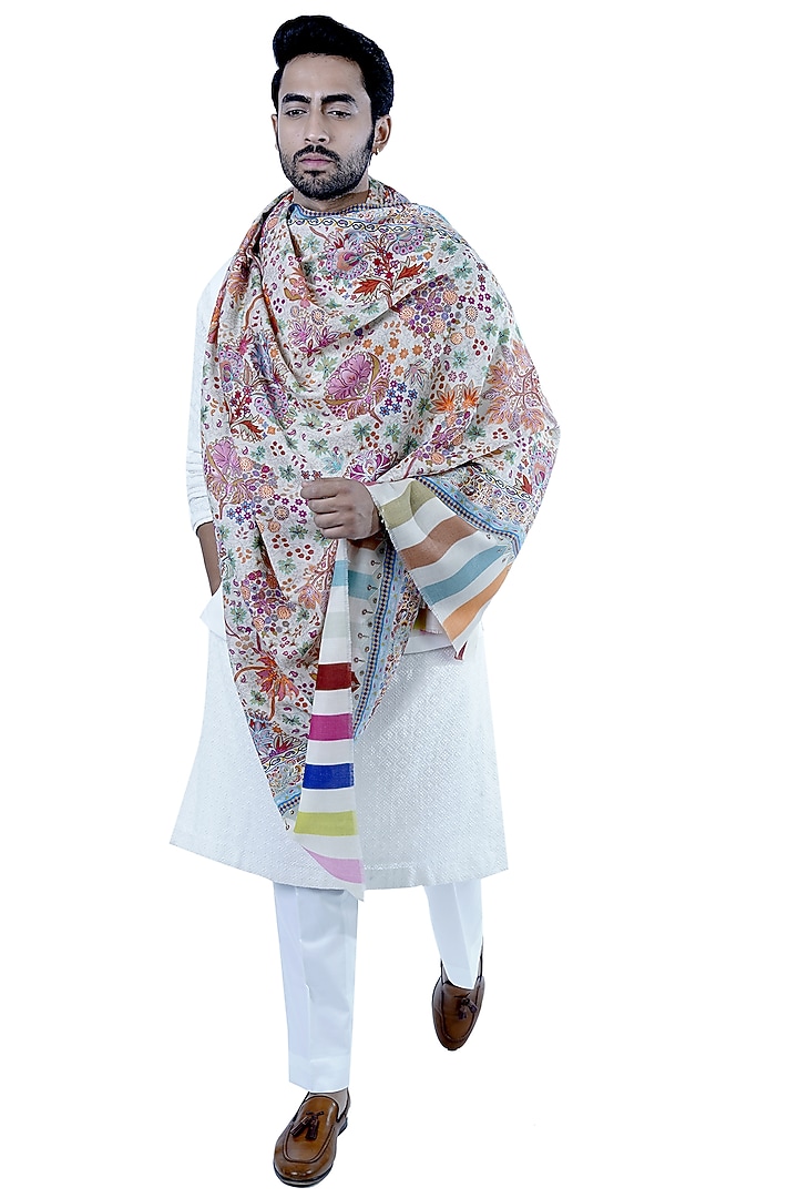 White Wool Kalamkari Embroidered Shawl by Taroob Men at Pernia's Pop Up Shop