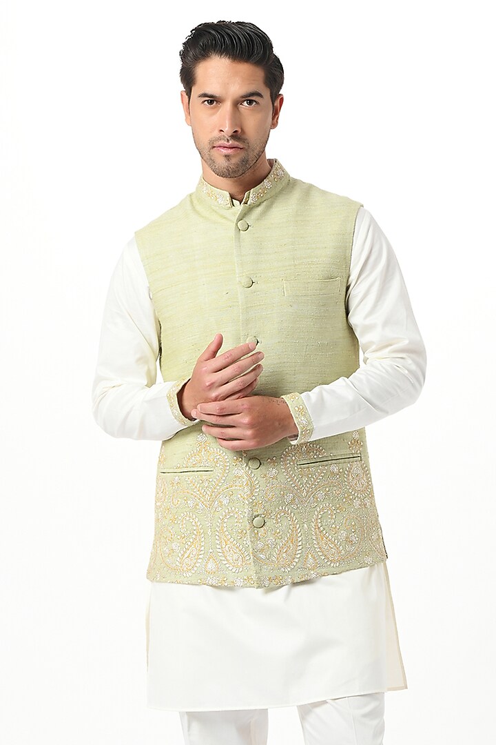 Green Silk Nehru Jacket by Taroob Men at Pernia's Pop Up Shop 2026 Green Silk Nehru Jacket by Taroob Men at Pernia's Pop Up Shop 2026