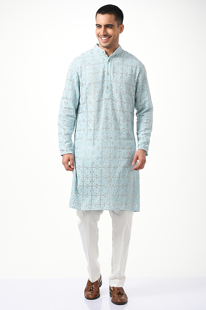 Blue Silk & Cotton Chikankari Kurta Set by Taroob Men at Pernia's Pop Up Shop