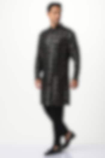 Black Silk & Cotton Chikankari Kurta Set by Taroob Men