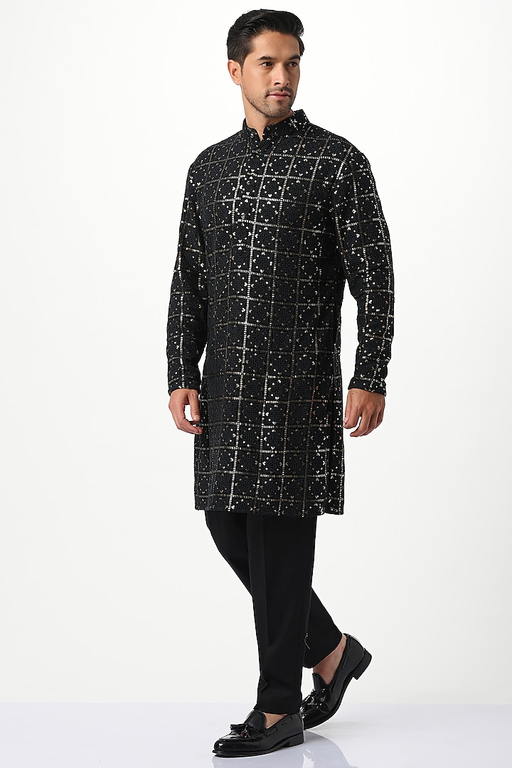 Black Silk & Cotton Chikankari Kurta Set by Taroob Men