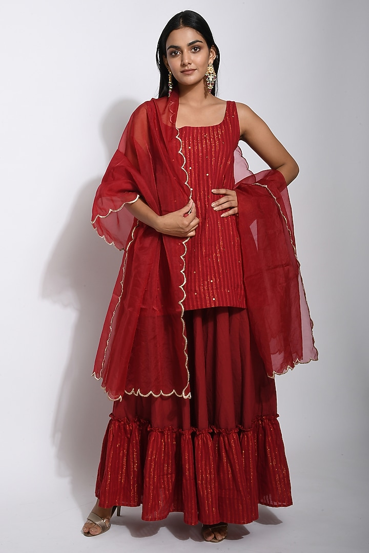 Red Handwoven Cotton Zari & Sequin Skirt Set by TARO at Pernia's Pop Up Shop