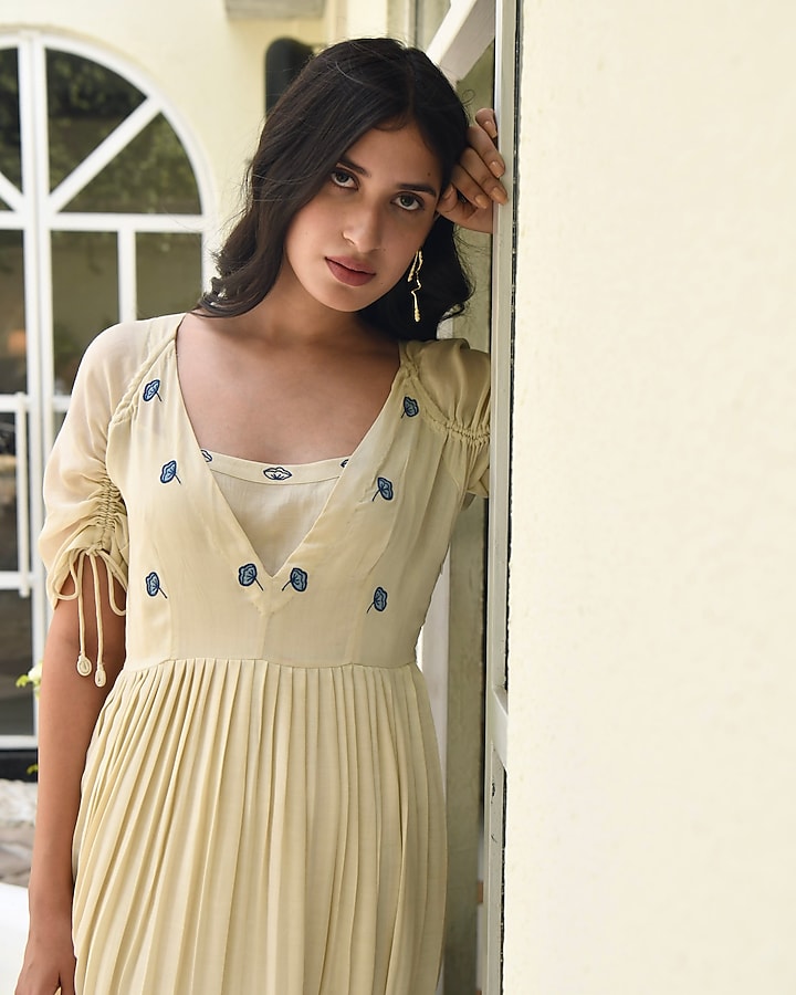 Ivory Silk Embroidered Vacation Dress by TARO at Pernia's Pop Up Shop