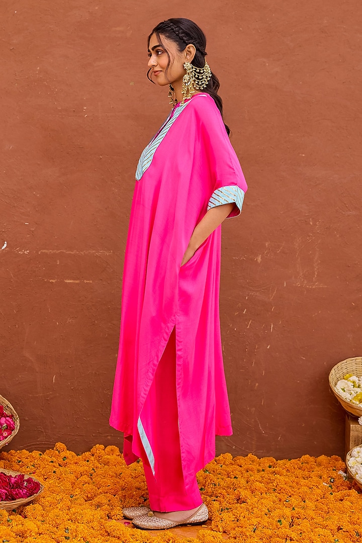 Pink Modal Silk Hand Embroidered Kaftan Set by TARO at Pernia's Pop Up Shop