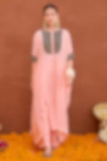 Peach Modal Silk Hand Embroidered Kaftan Set by TARO at Pernia's Pop Up Shop