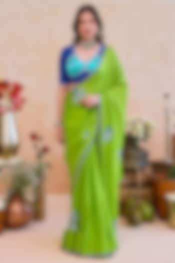 Parrot Green Crepe Silk Floral Embroidered Wedding Saree Set by TARO at Pernia's Pop Up Shop