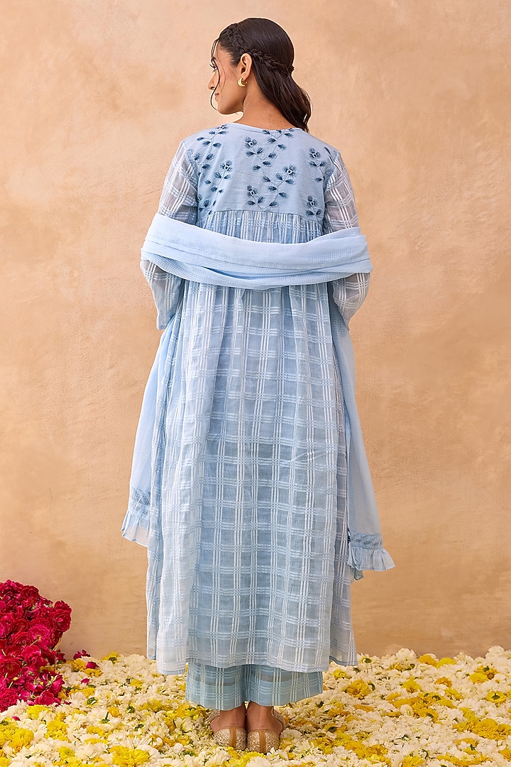 Mist Blue Self-Textured Cotton Floral Embroidered Kurta Set by TARO at Pernia's Pop Up Shop