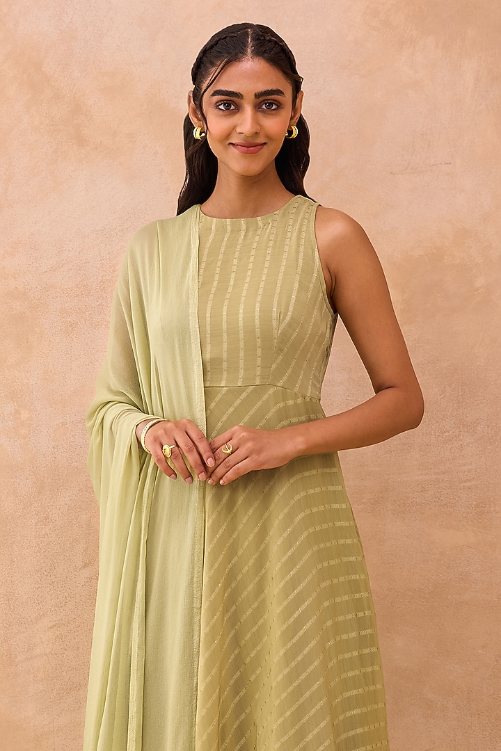 Olive Green Georgette Blend Flared Kurta Set by TARO at Pernia's Pop Up Shop