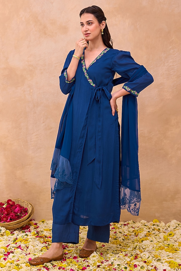 Deep Blue Crepe Silk Floral Embroidered Angrakha Kurta Set by TARO at Pernia's Pop Up Shop