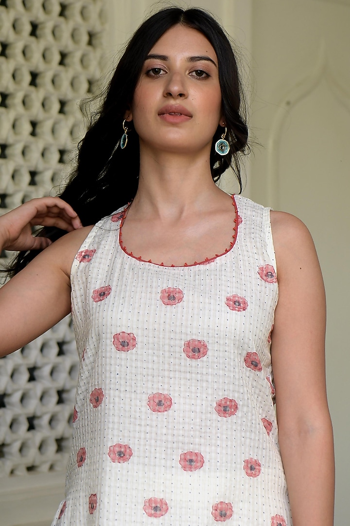 White Coral Hand Block Printed Kurta by TARO at Pernia's Pop Up Shop