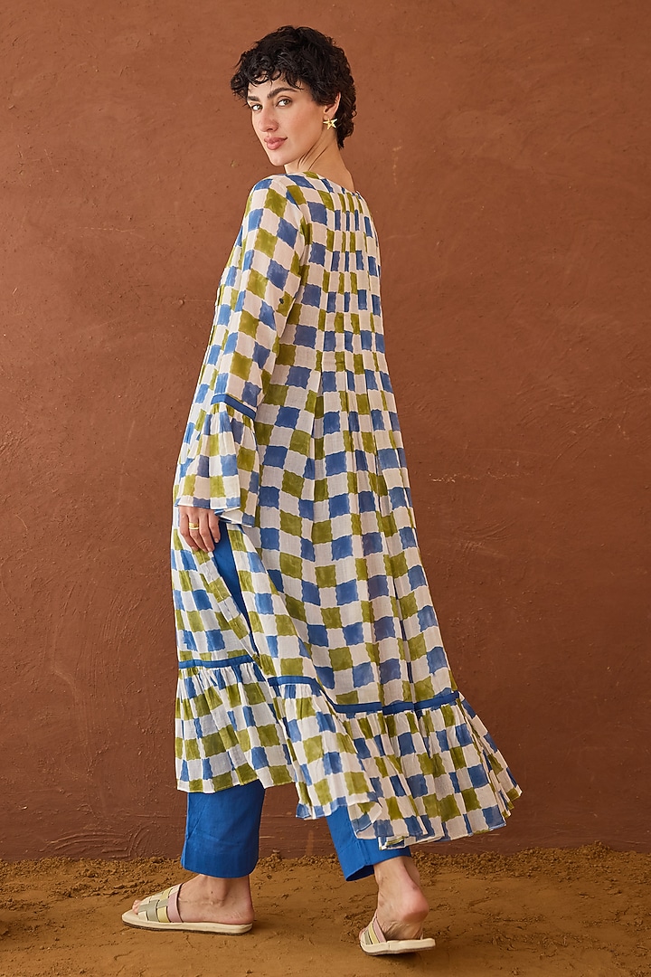 Blue Cotton Mulmul Hand Block Printed Kurta Set by TARO at Pernia's Pop Up Shop