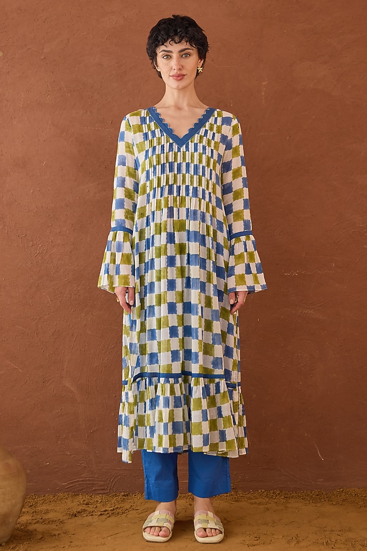 Blue Cotton Mulmul Hand Block Printed Kurta Set by TARO at Pernia's Pop Up Shop