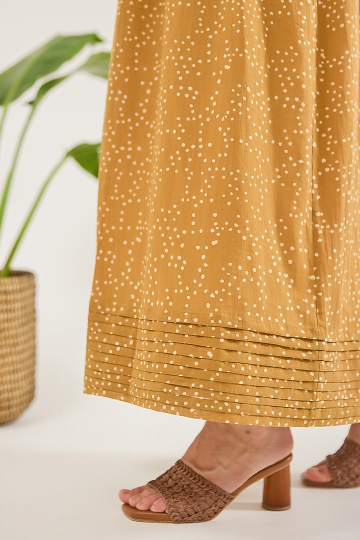 Yellow Cotton Mulmul Hand Block Printed Skirt Set by TARO at Pernia's Pop Up Shop