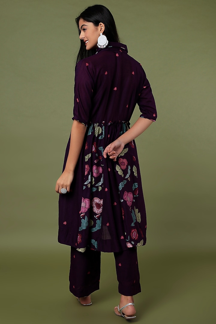 Violet Hand Embroidered & Printed Shirt Kurta Set by TARO at Pernia's Pop Up Shop