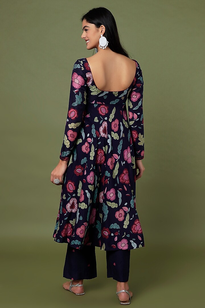 Persian Blue Hand Embroidered & Printed Kurta Set by TARO at Pernia's Pop Up Shop