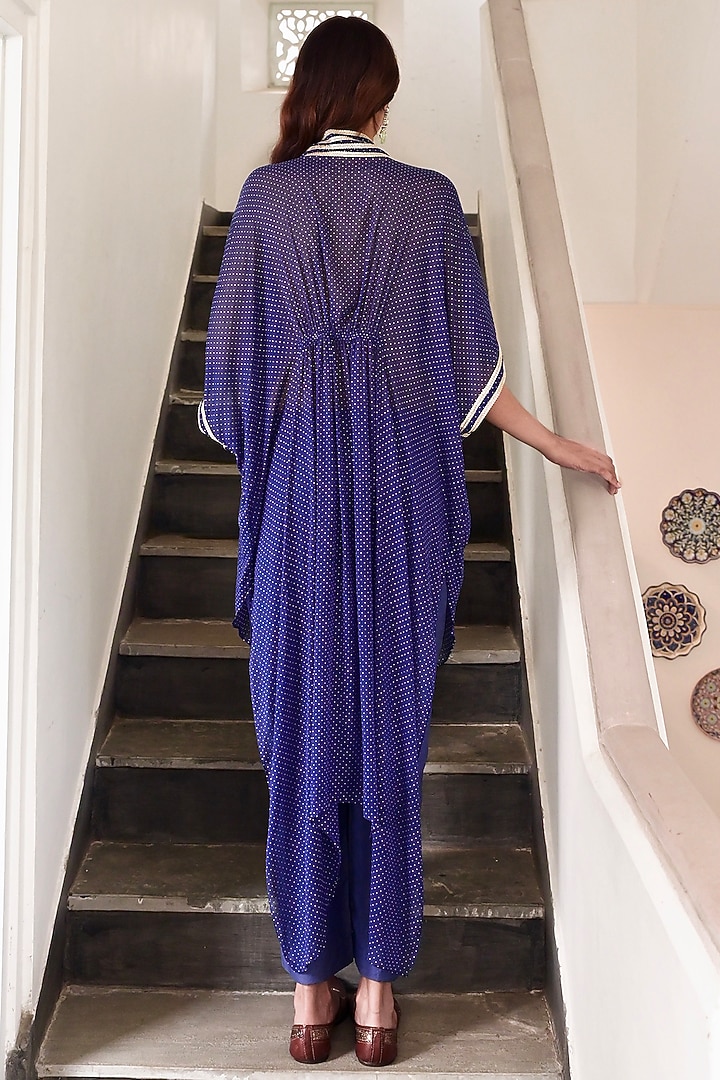 Midnight Blue Chiffon Dew Drop Kaftan Kurta Set by TARO at Pernia's Pop Up Shop