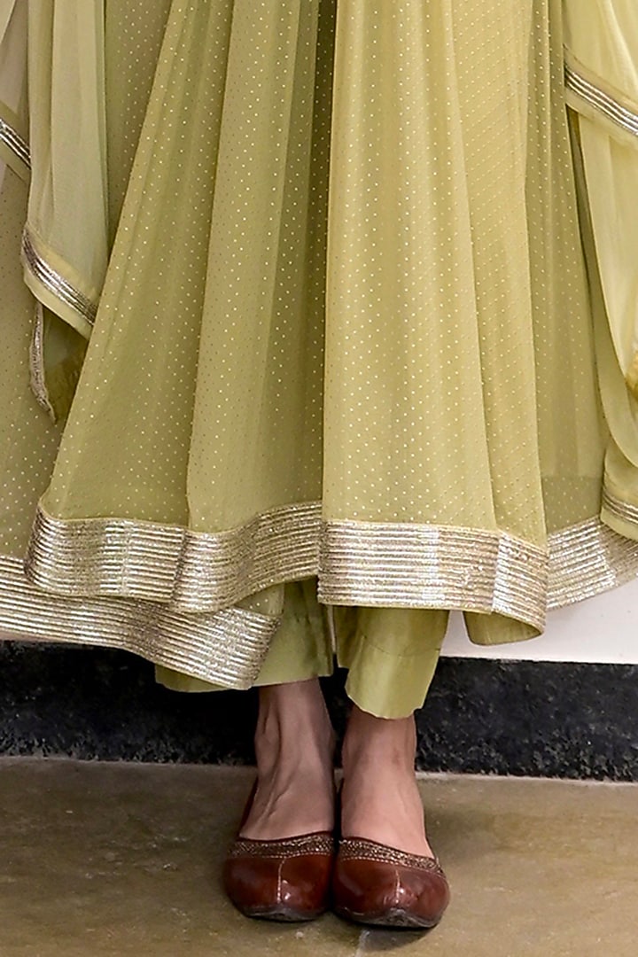 Pista Green Chiffon Dew Drop Gathered Kurta Set by TARO at Pernia's Pop Up Shop