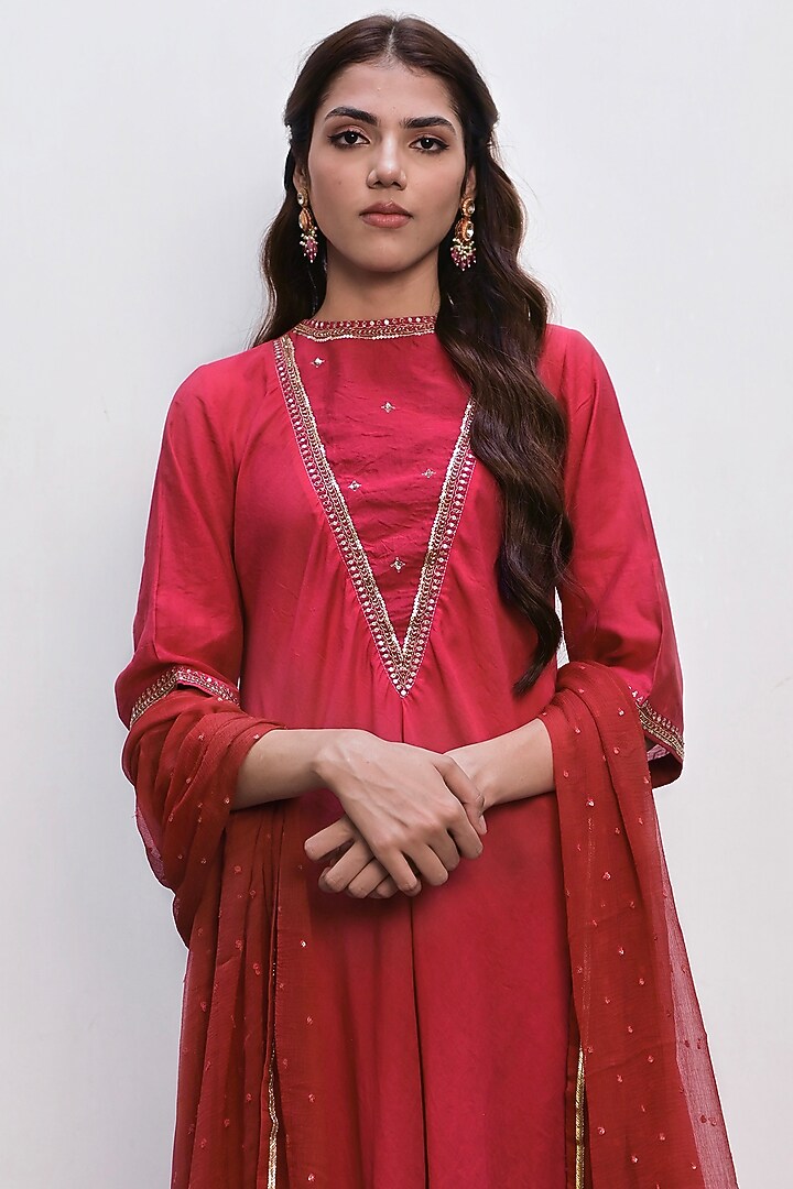 Red Chanderi Silk Sequins Embroidered A-line Kurta Set by TARO at Pernia's Pop Up Shop