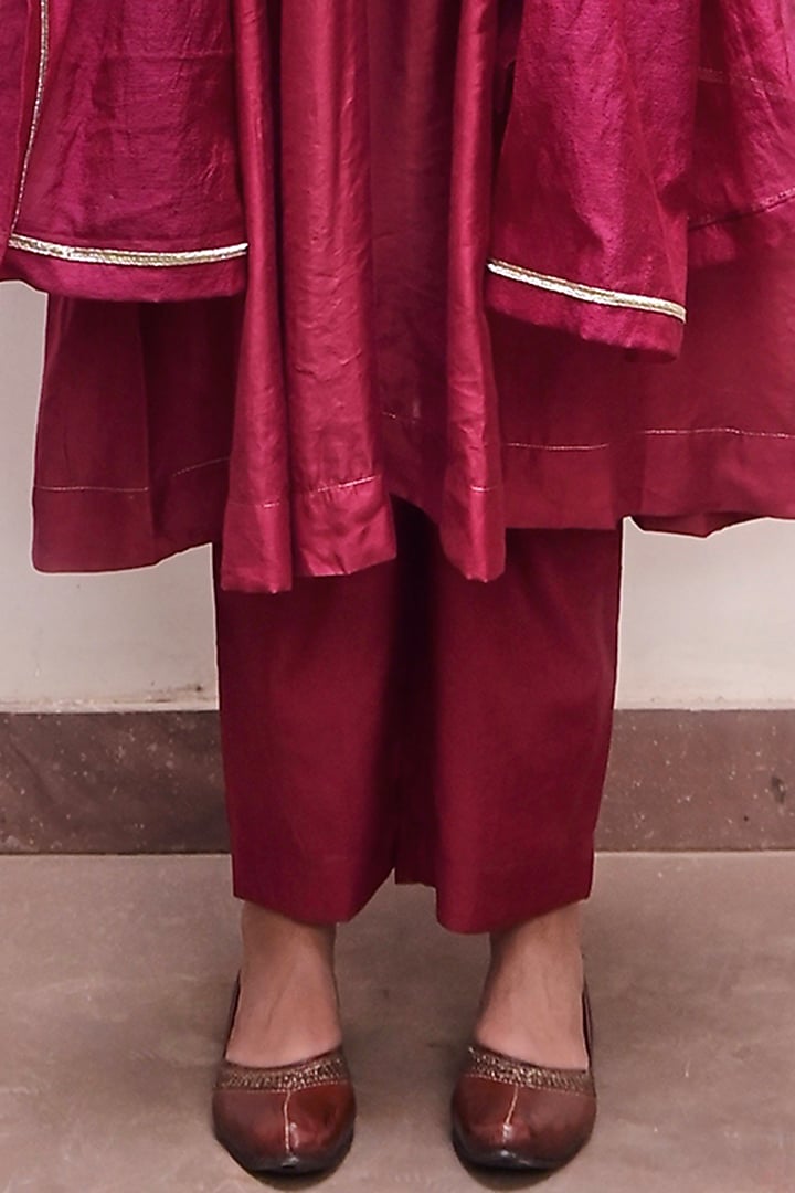 Wine Red Chanderi SIlk A-Line Kurta Set by TARO at Pernia's Pop Up Shop